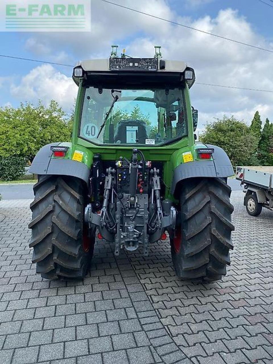 Traktor des Typs Fendt 211vario s gen3, Gebrauchtmaschine in Groß-Zimmern (Bild 3)