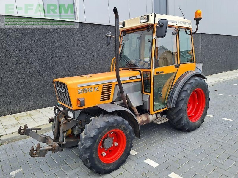 Traktor Türe ait Fendt 250k, Gebrauchtmaschine içinde gg VEGHEL (resim 1)