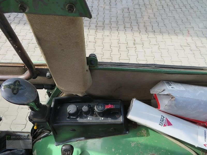 Traktor Türe ait Fendt 250V mit Industriefrontlader, Gebrauchtmaschine içinde Meppen (resim 18)