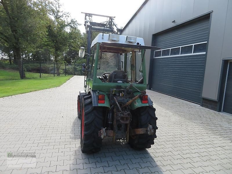 Traktor типа Fendt 250V mit Industriefrontlader, Gebrauchtmaschine в Meppen (Фотография 3)