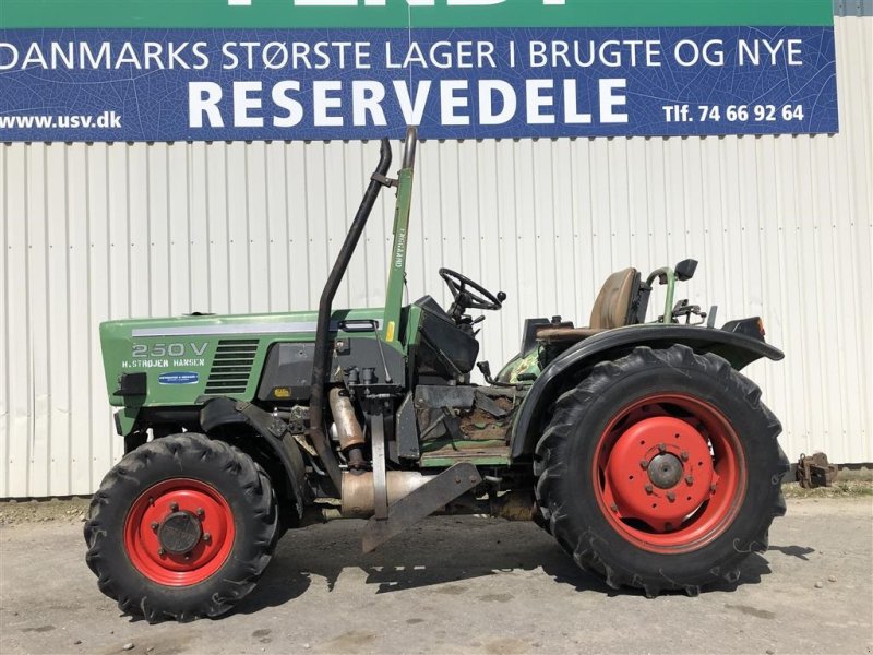Traktor типа Fendt 250V, Gebrauchtmaschine в Rødekro (Фотография 1)