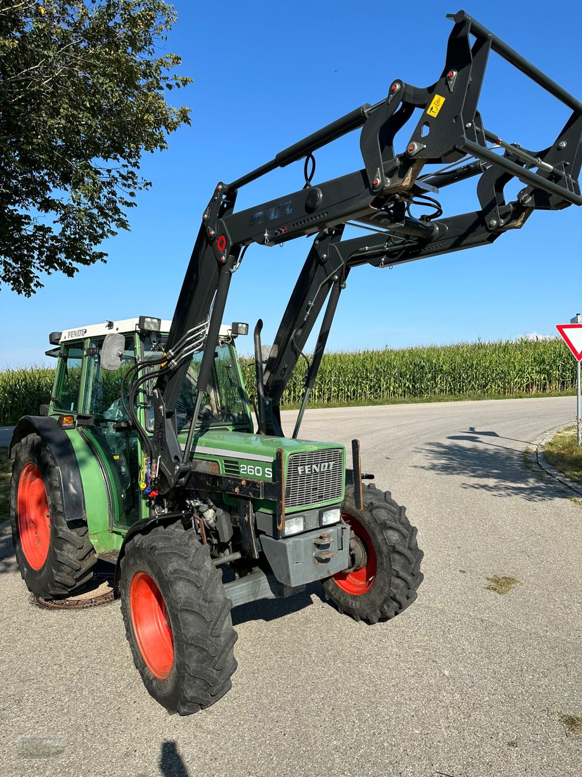 Traktor του τύπου Fendt 260 S mit Stoll Frontlader, Gebrauchtmaschine σε Kienberg (Φωτογραφία 1)