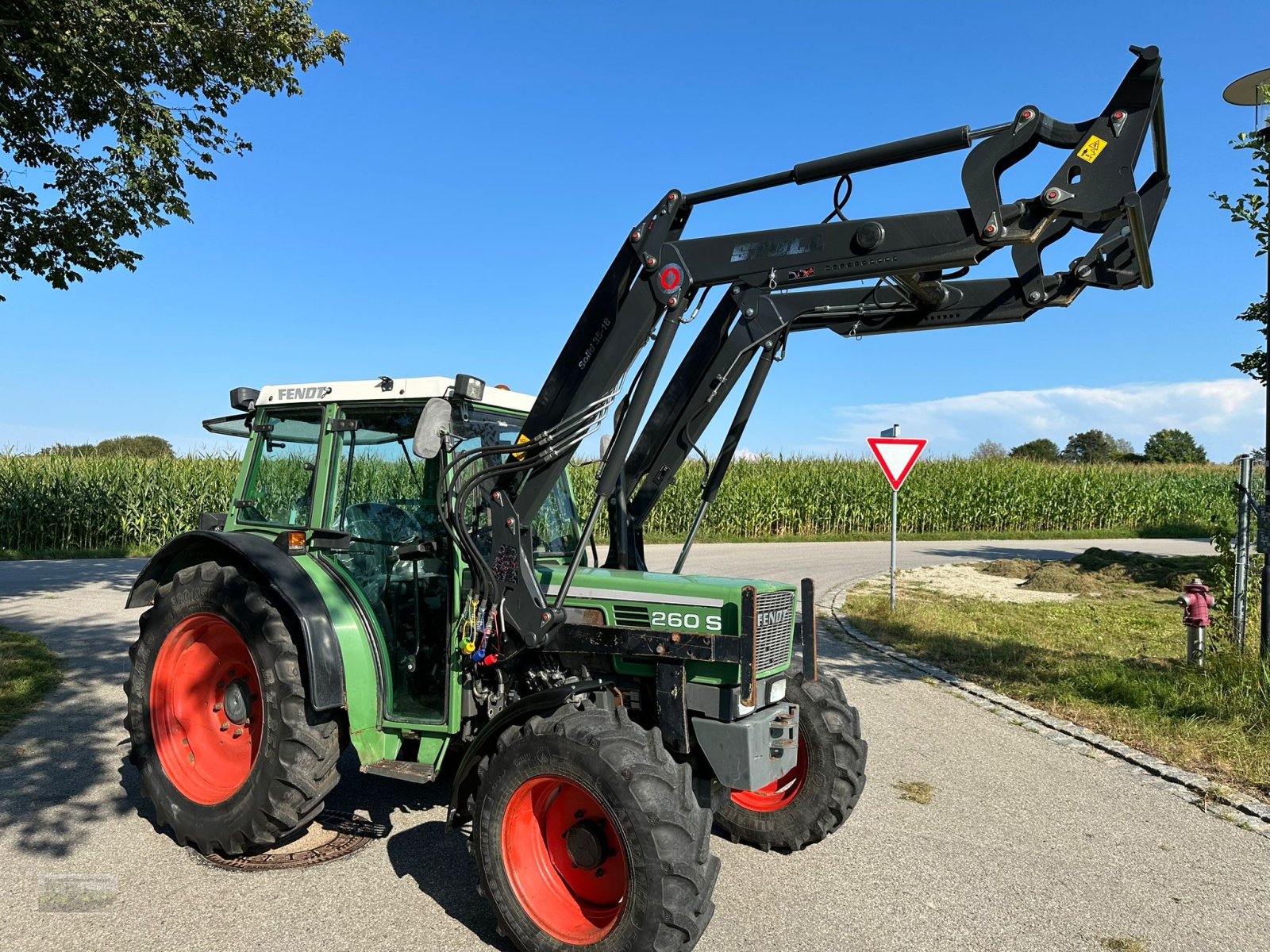 Traktor tip Fendt 260 S mit Stoll Frontlader, Gebrauchtmaschine in Kienberg (Poză 4)