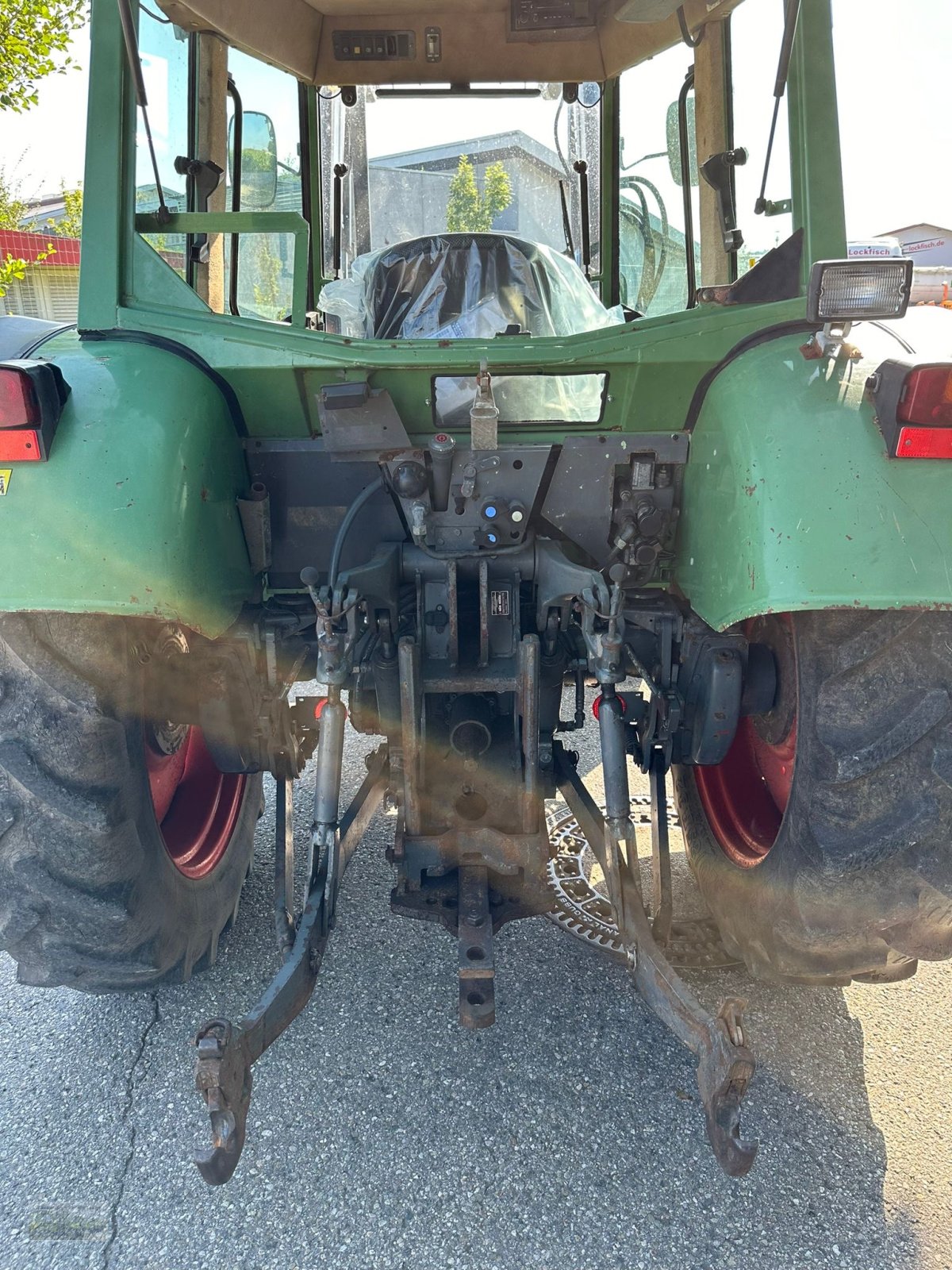 Traktor des Typs Fendt 260 S mit Stoll Frontlader, Gebrauchtmaschine in Kienberg (Bild 8)