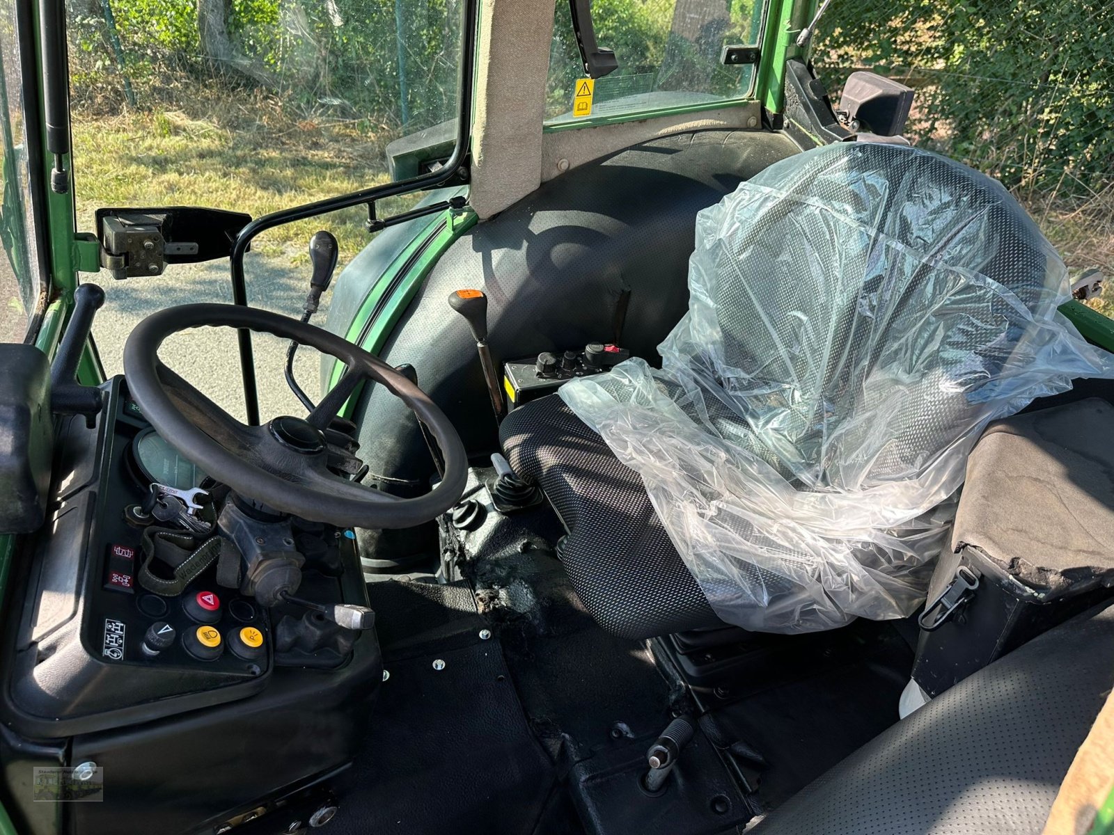 Traktor tip Fendt 260 S mit Stoll Frontlader, Gebrauchtmaschine in Kienberg (Poză 9)