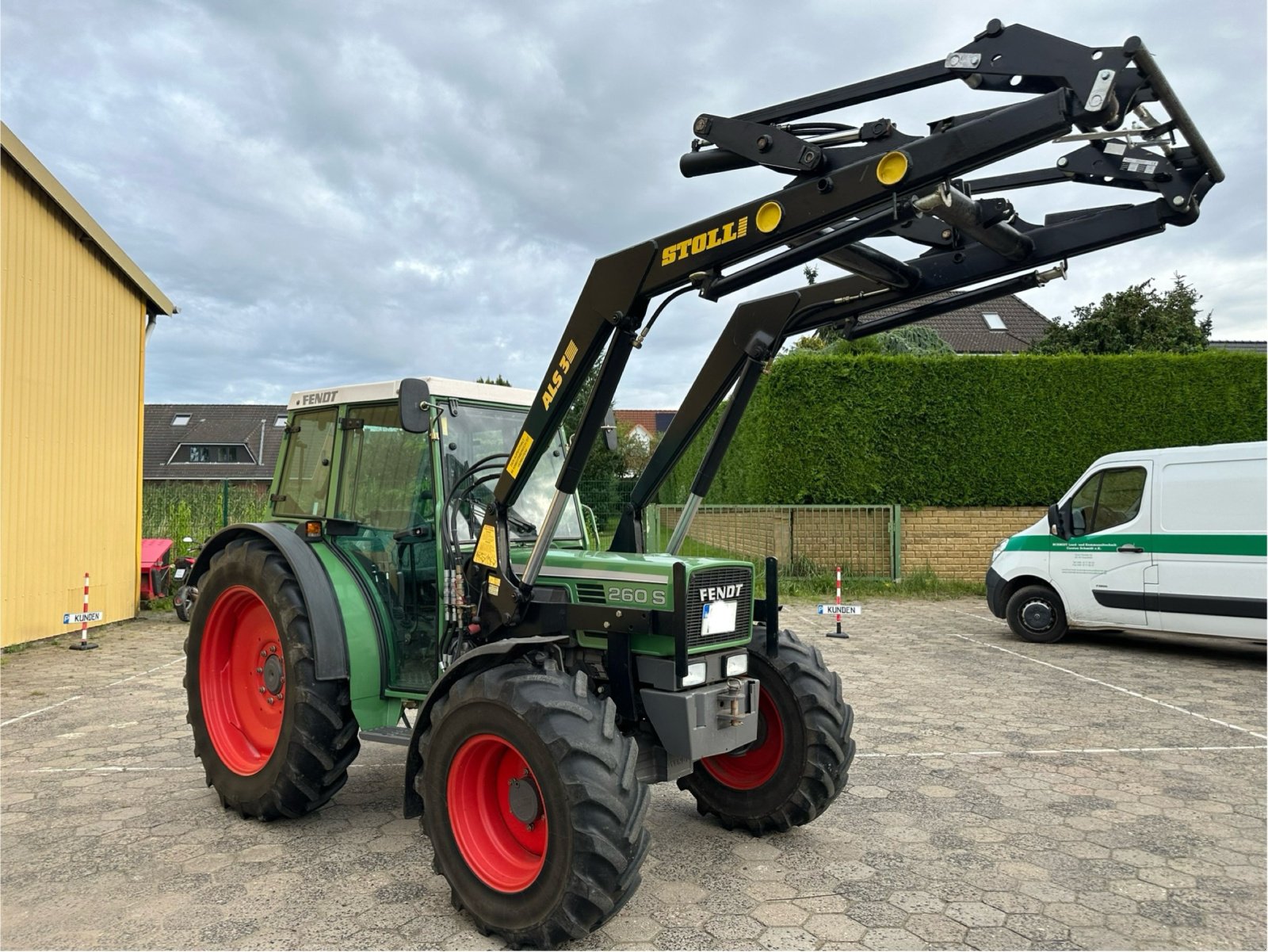 Traktor Türe ait Fendt 260 SA Allrad, Gebrauchtmaschine içinde Elmenhorst-Lanken (resim 1)