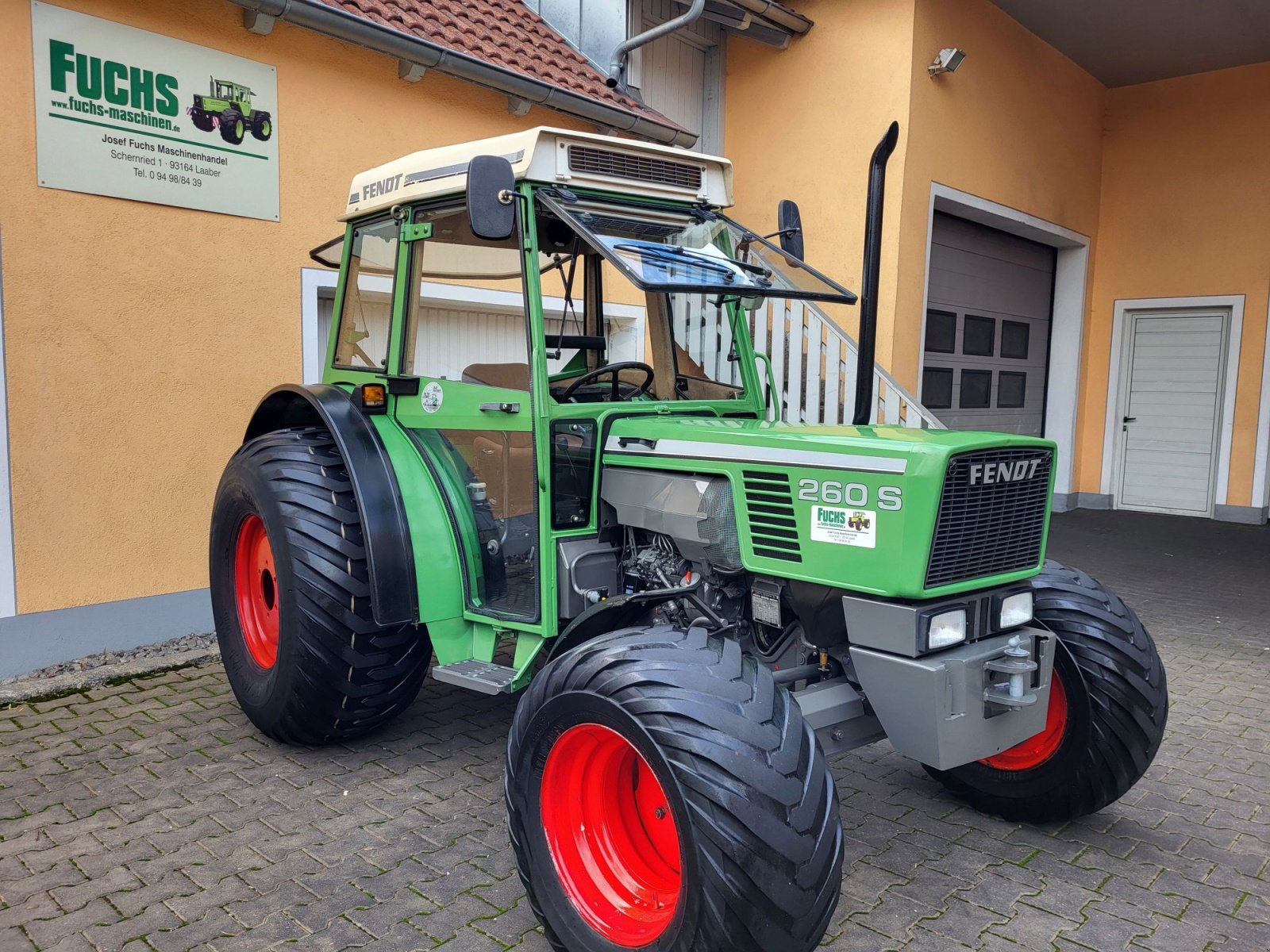 Traktor des Typs Fendt 260S mit Deutz Motor, Gebrauchtmaschine in Laaber (Bild 2)