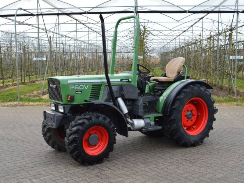 Traktor tipa Fendt 260V Cabrio 4WD Smalspoor/Fruitteelt, Gebrauchtmaschine u Erichem