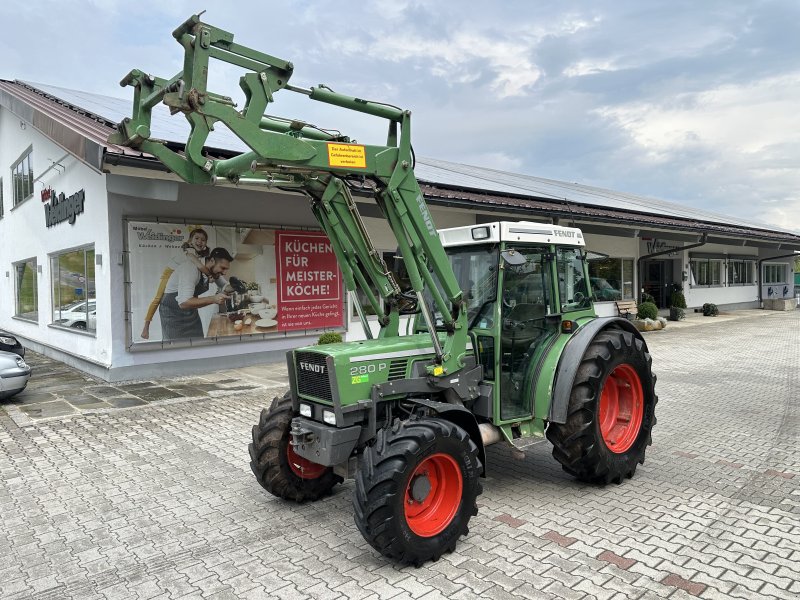 Traktor типа Fendt 280 P Unfall, Gebrauchtmaschine в Neureichenau