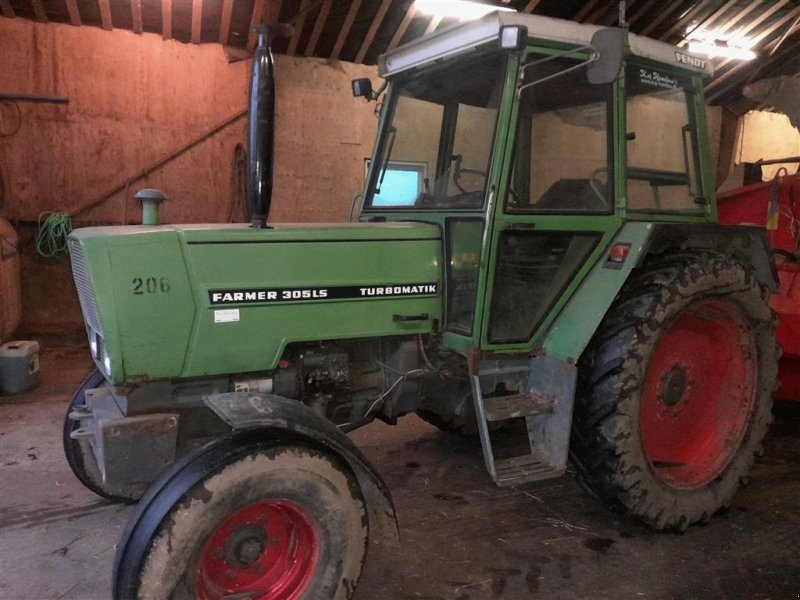 Traktor tip Fendt 305 40 km/h, Gebrauchtmaschine in Vojens