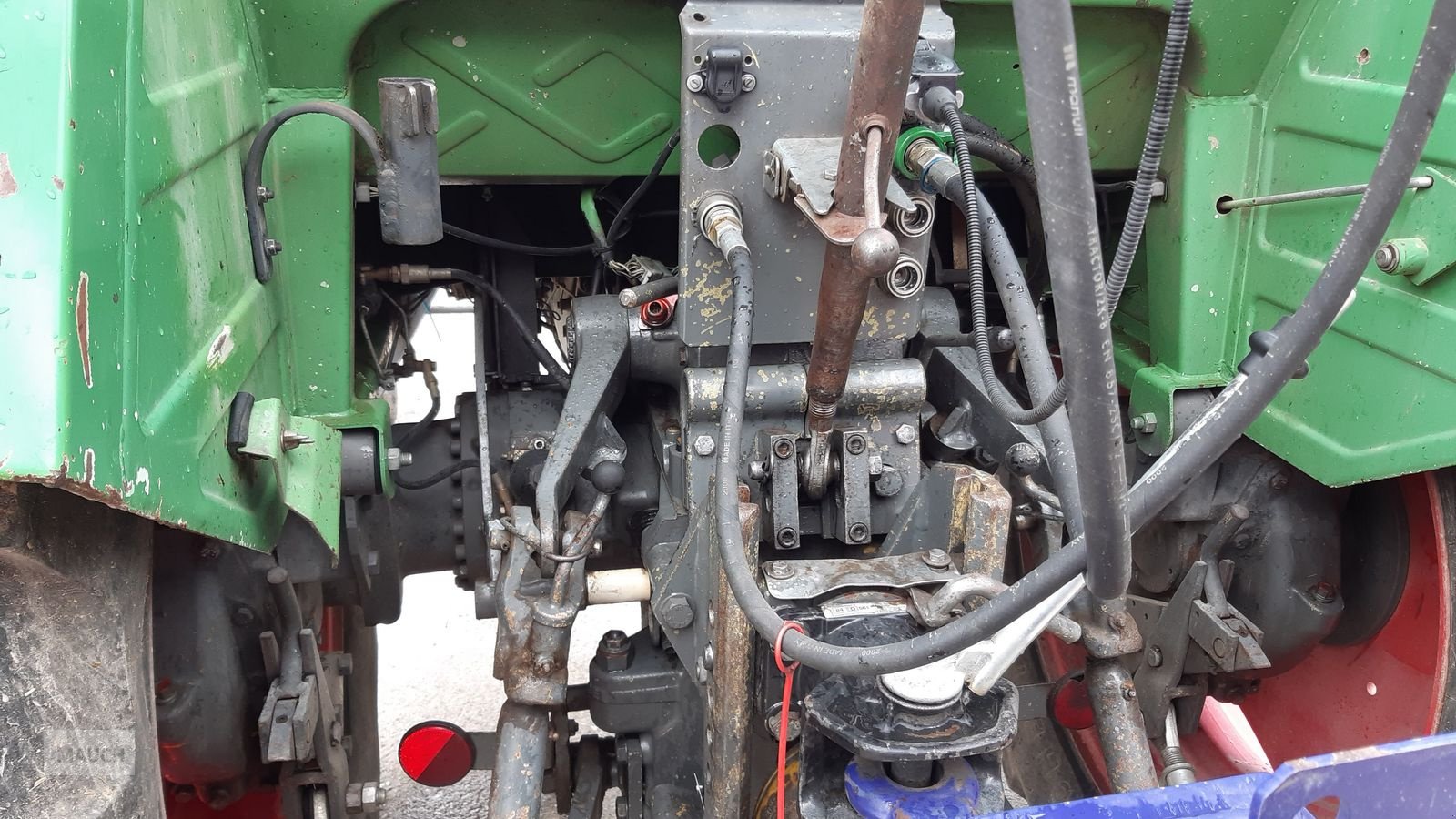 Traktor tip Fendt 305 LS Turbomatic, Gebrauchtmaschine in Burgkirchen (Poză 14)