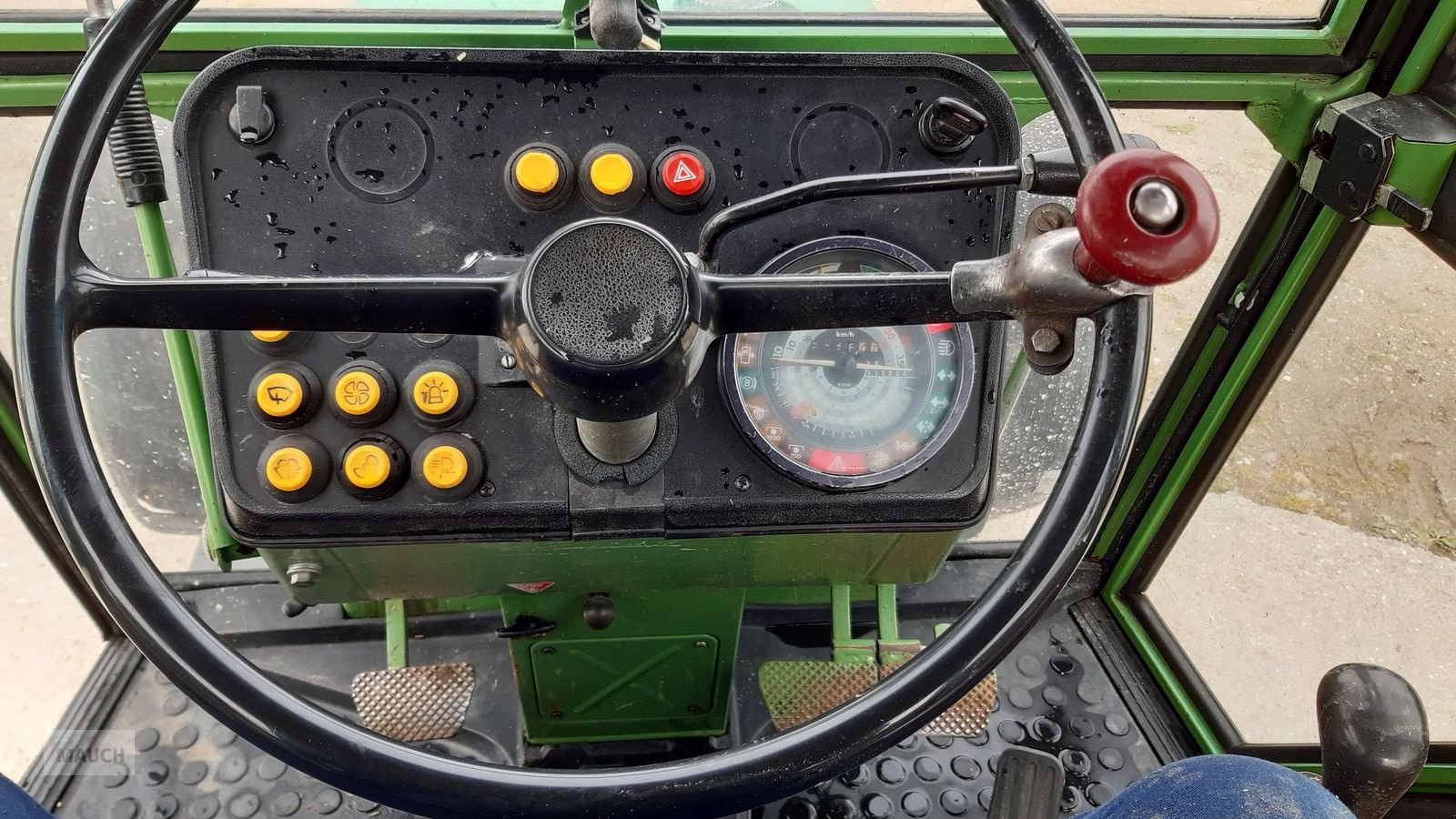 Traktor tip Fendt 305 LS Turbomatic, Gebrauchtmaschine in Burgkirchen (Poză 24)