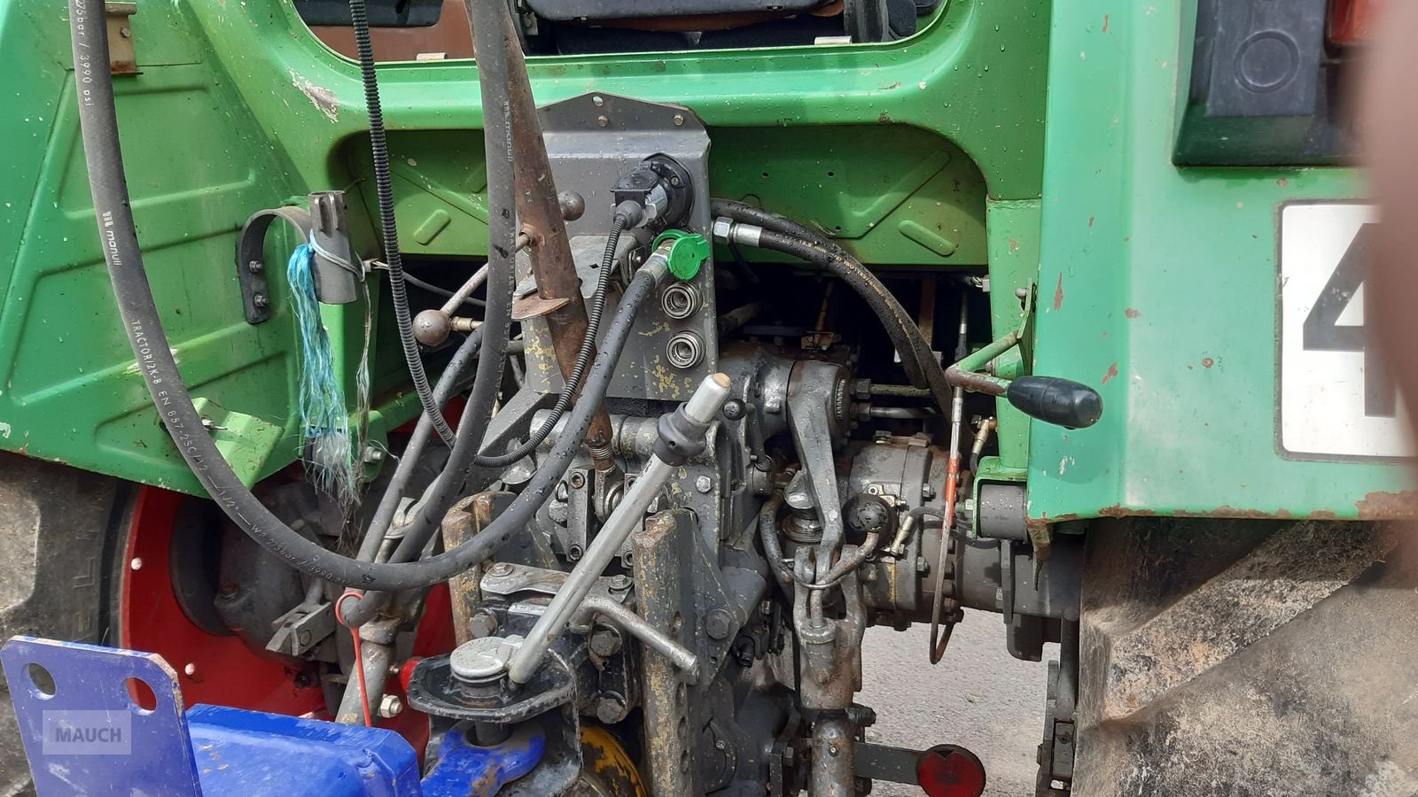 Traktor tip Fendt 305 LS Turbomatic, Gebrauchtmaschine in Burgkirchen (Poză 13)