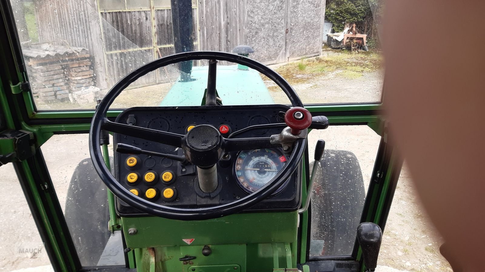 Traktor tip Fendt 305 LS Turbomatic, Gebrauchtmaschine in Burgkirchen (Poză 21)