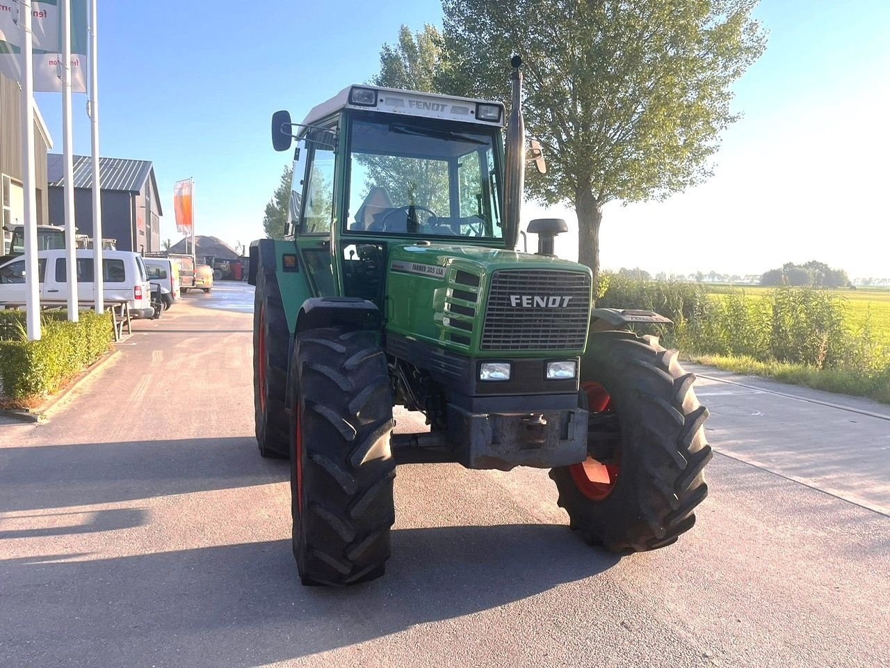 Traktor del tipo Fendt 305 LSA, Gebrauchtmaschine In Montfoort (Immagine 7)