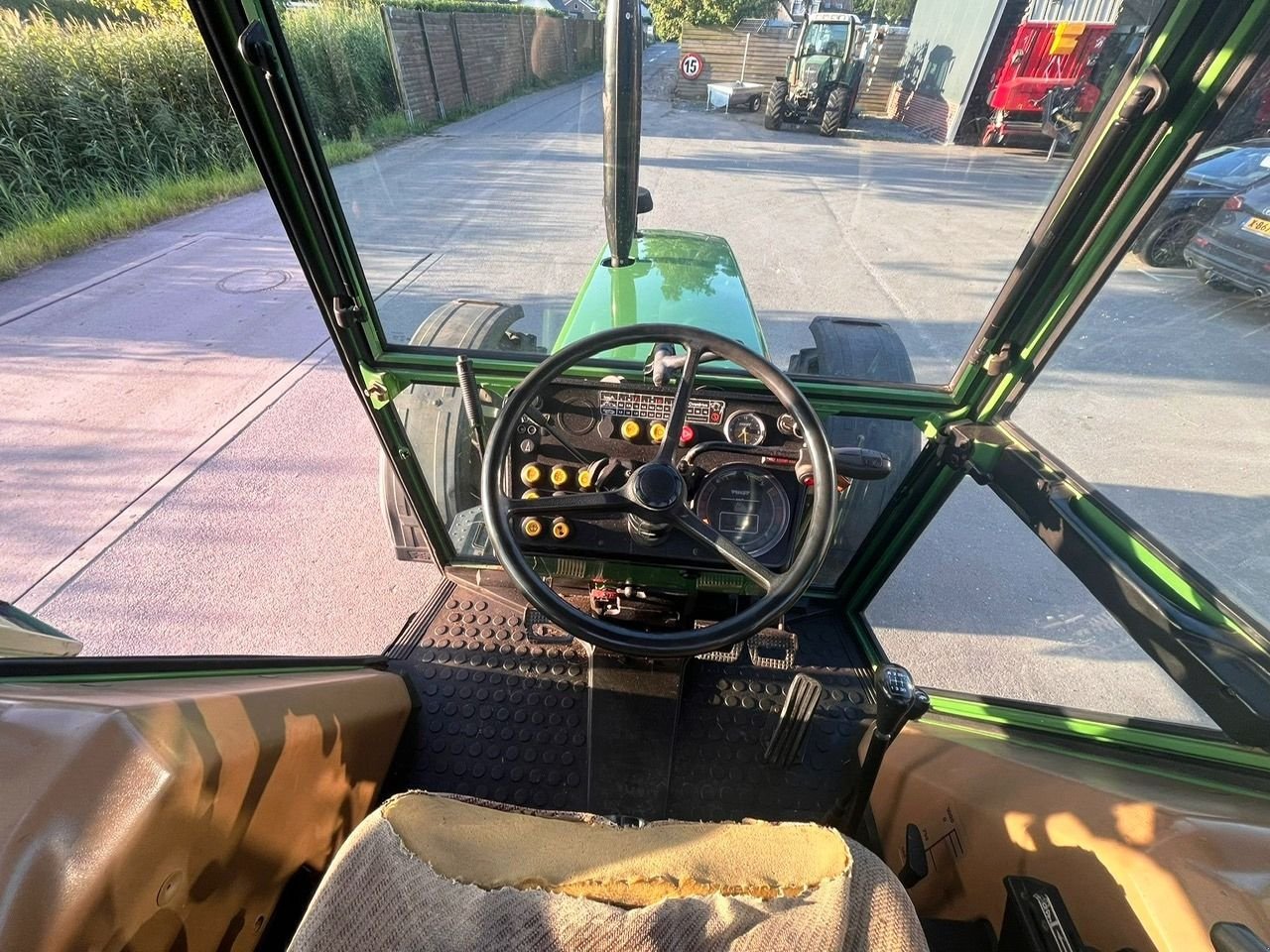 Traktor del tipo Fendt 305 LSA, Gebrauchtmaschine en Montfoort (Imagen 9)