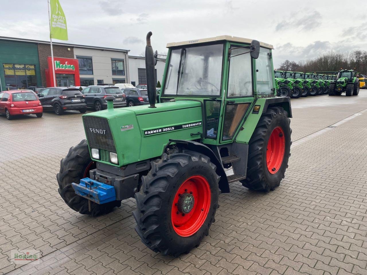 Traktor от тип Fendt 305, Gebrauchtmaschine в Bakum (Снимка 3)