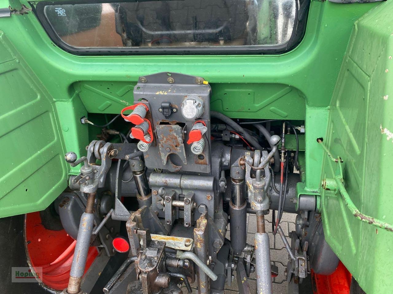 Traktor van het type Fendt 305, Gebrauchtmaschine in Bakum (Foto 11)