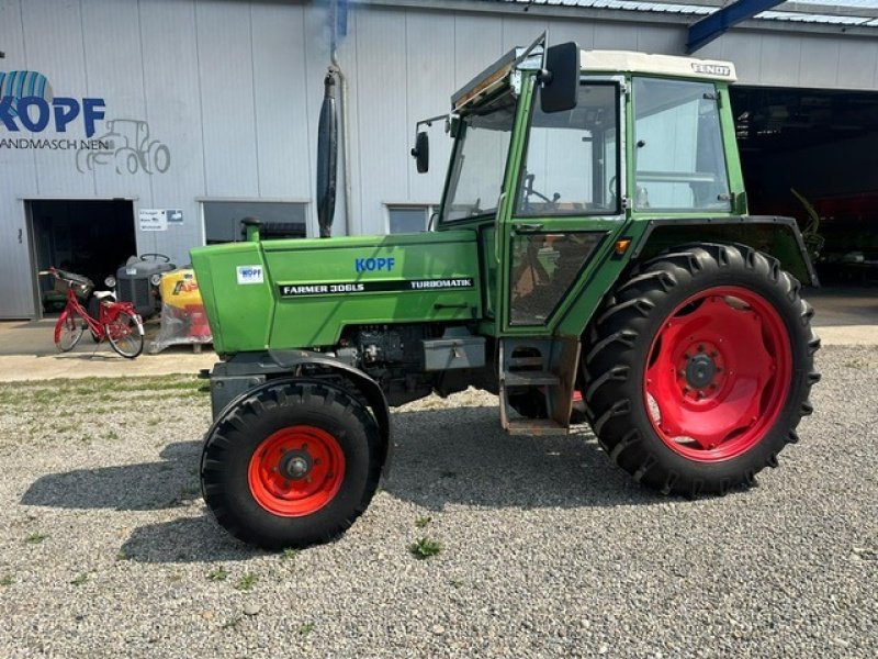 Traktor of the type Fendt 306 Hinterrad hydr. Lenkung Motor überholt, Gebrauchtmaschine in Schutterzell