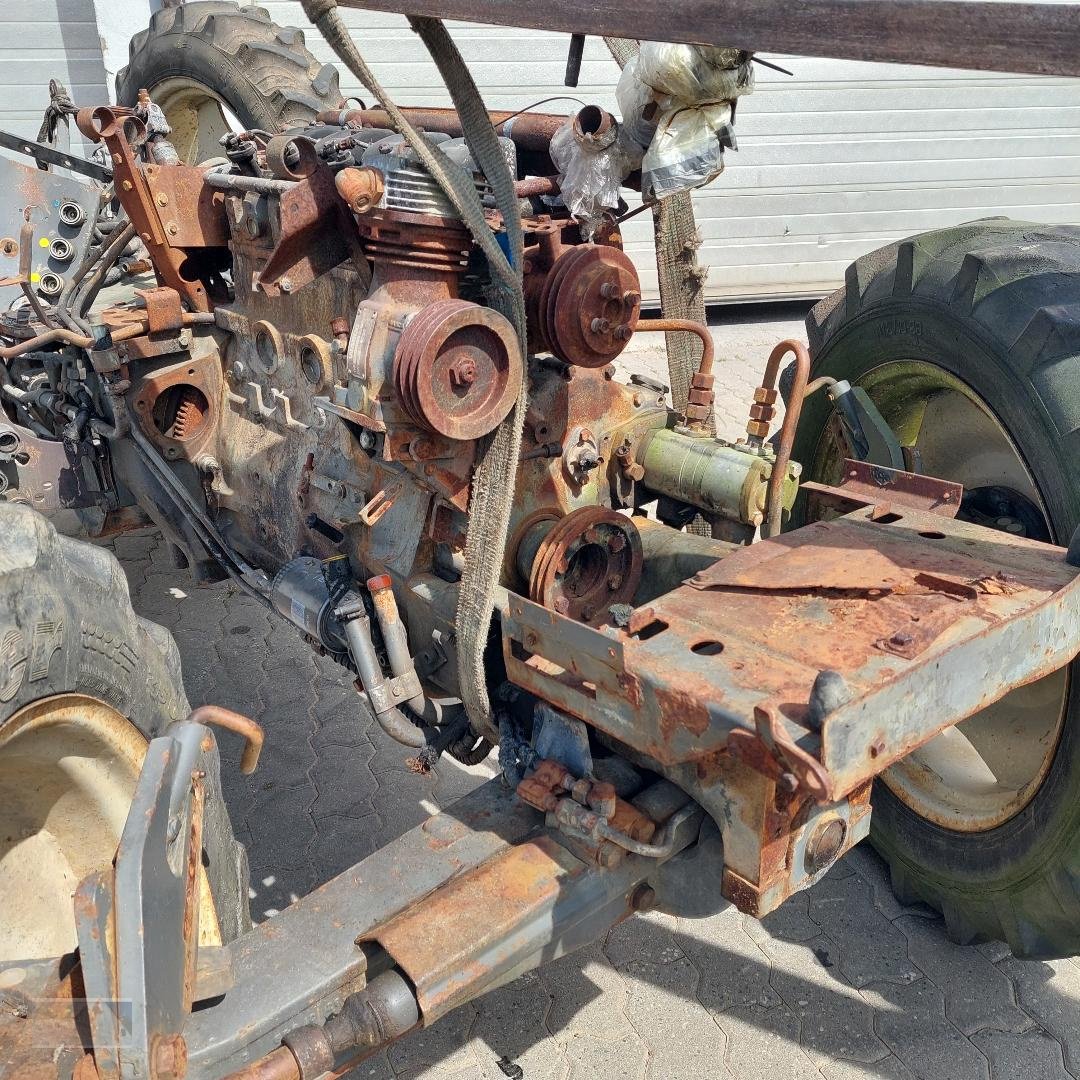 Traktor типа Fendt 306, Gebrauchtmaschine в Kleinlangheim - Atzhausen (Фотография 3)