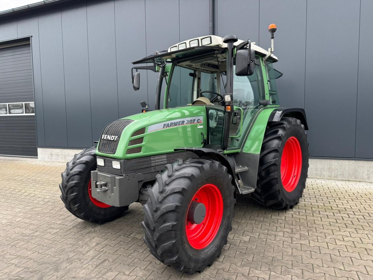 Traktor du type Fendt 307 Ci, Gebrauchtmaschine en Daarle (Photo 1)