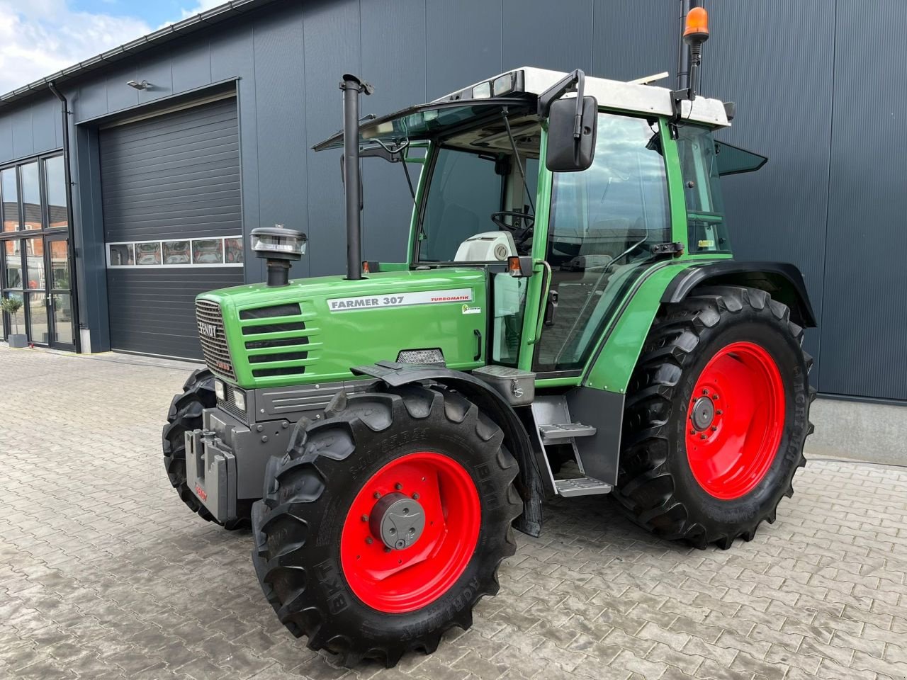 Traktor tipa Fendt 307 Lsa, Gebrauchtmaschine u Daarle (Slika 2)