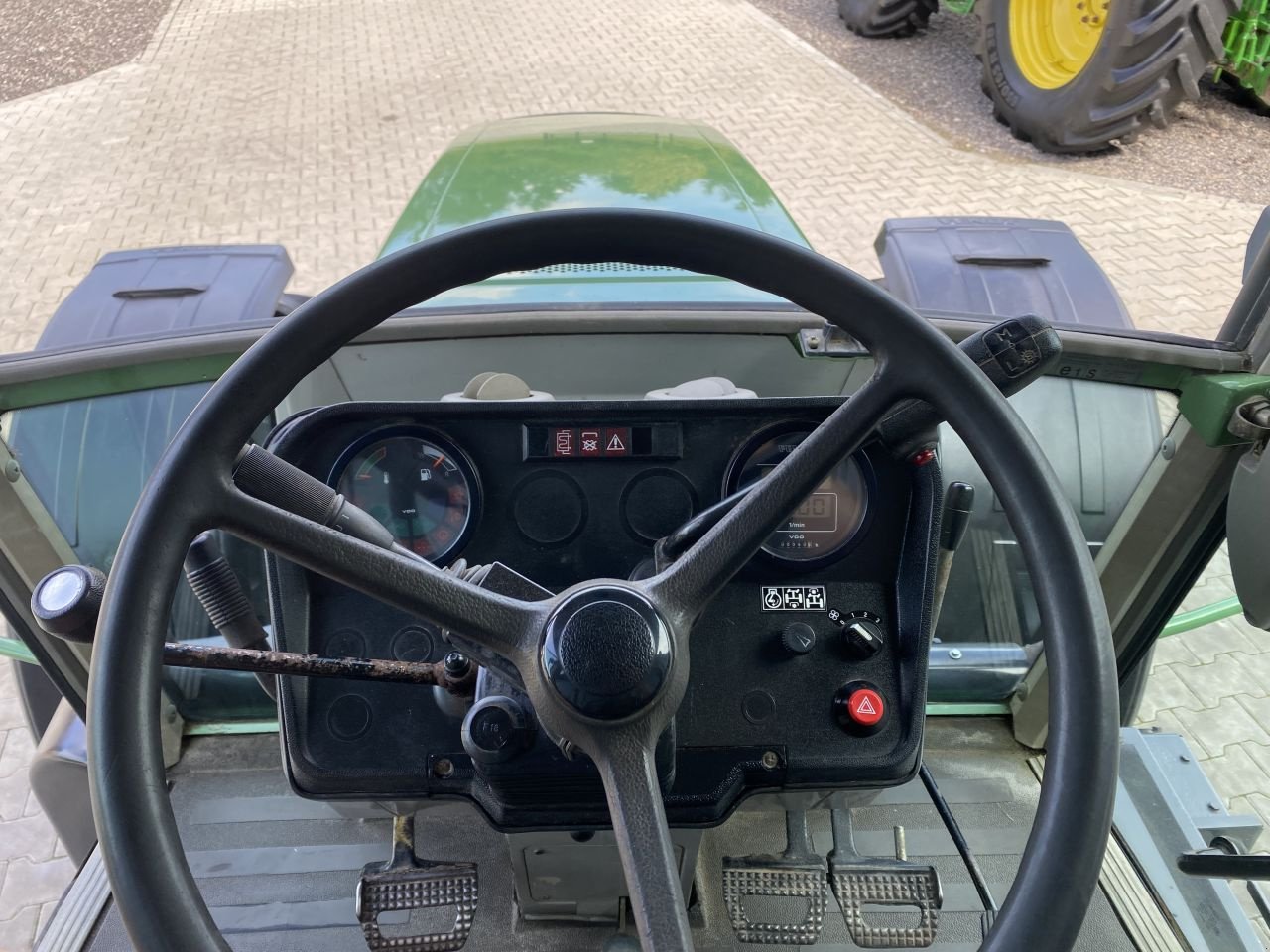 Traktor des Typs Fendt 307C, Gebrauchtmaschine in Daarle (Bild 10)