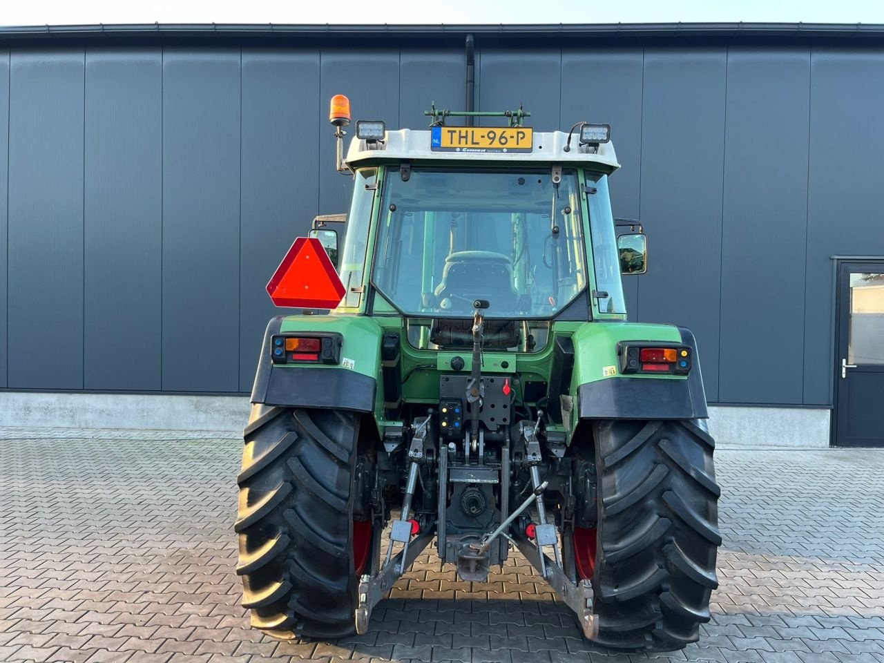 Traktor of the type Fendt 308 Holland Farmer, Gebrauchtmaschine in Daarle (Picture 7)