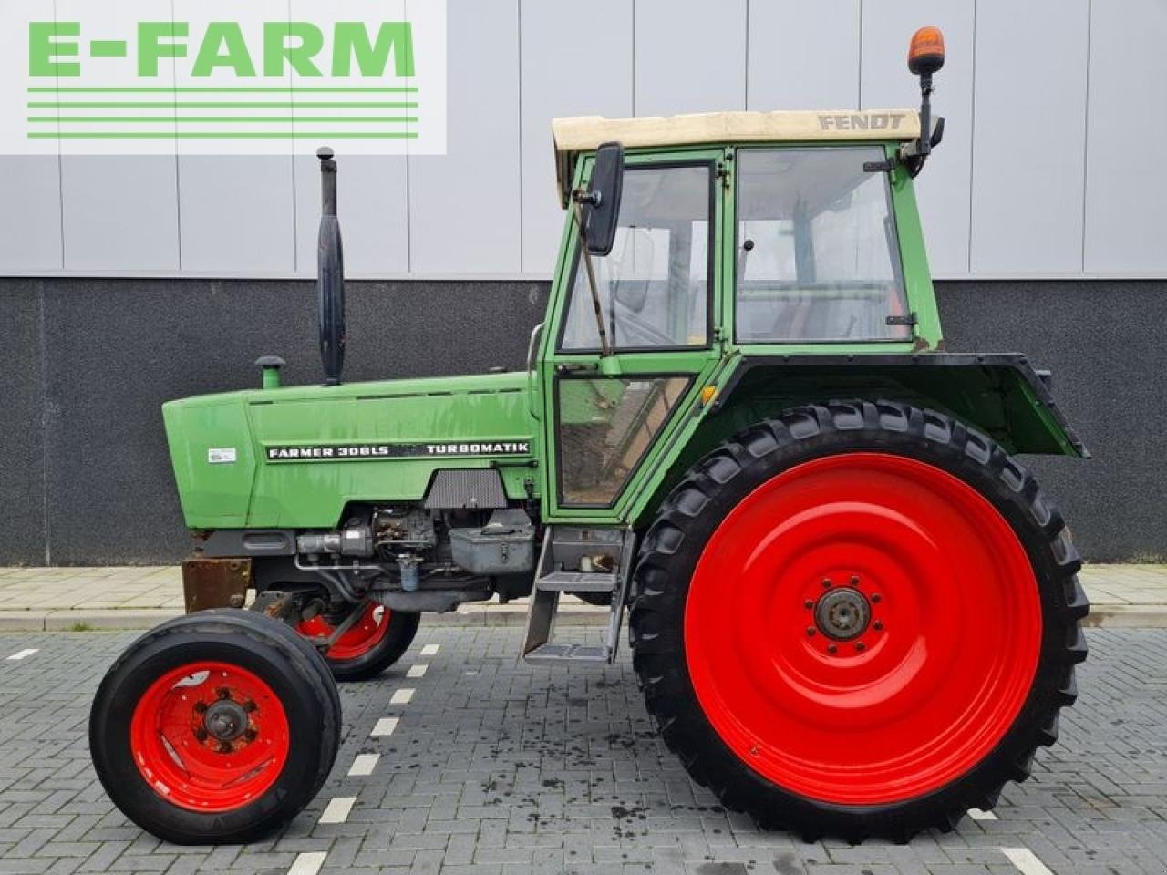 Traktor typu Fendt 308ls verhoogd, Gebrauchtmaschine w gg VEGHEL (Zdjęcie 7)