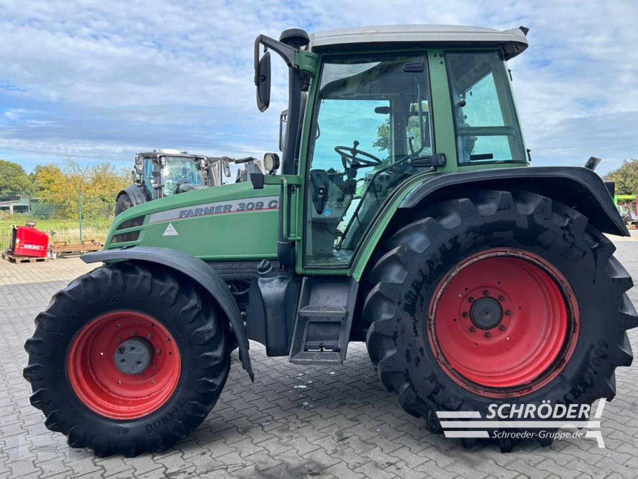 Traktor типа Fendt 309 C, Gebrauchtmaschine в Jade OT Schweiburg (Фотография 5)