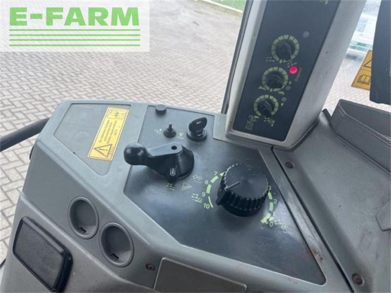 Traktor des Typs Fendt 309 ci, Gebrauchtmaschine in gg VEGHEL (Bild 18)