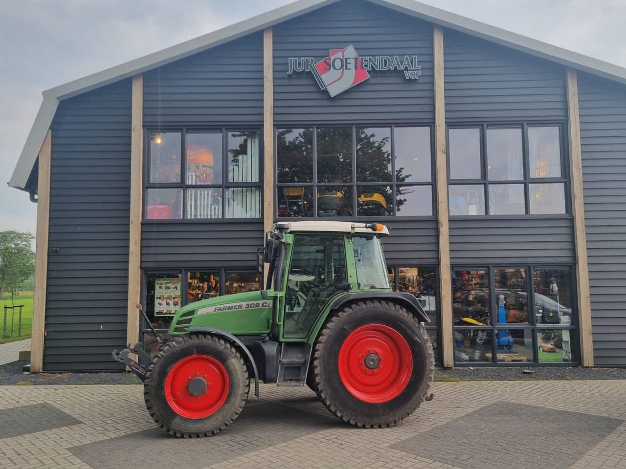 Traktor des Typs Fendt 309 CI, Gebrauchtmaschine in Lunteren (Bild 1)