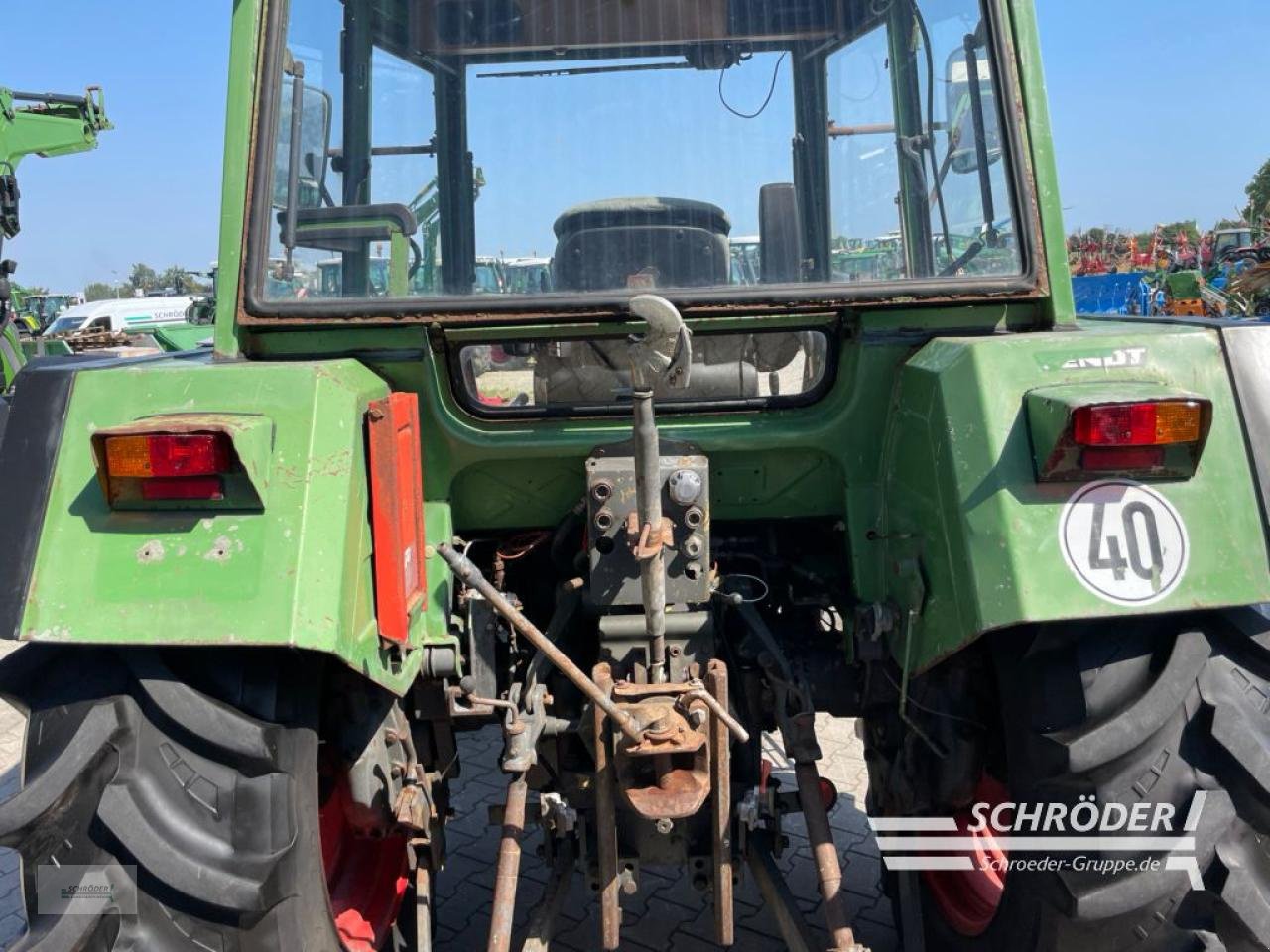 Traktor van het type Fendt 309 LS, Gebrauchtmaschine in Wildeshausen (Foto 19)