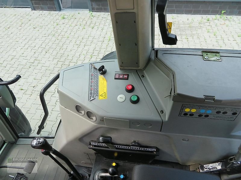 Traktor des Typs Fendt 309C aus 1. Hand, Stoll Industriefrontlader, 38" Bereifung, Gebrauchtmaschine in Meppen (Bild 13)