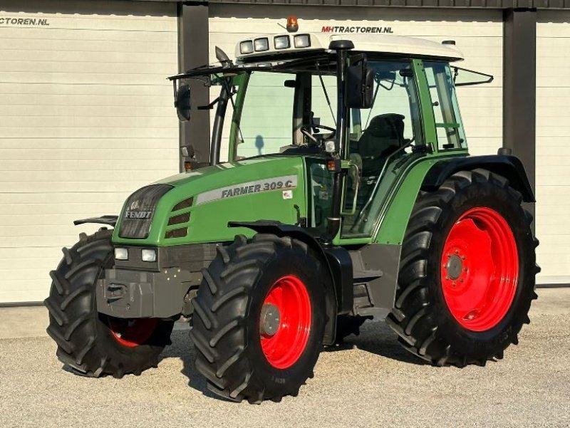 Traktor des Typs Fendt 309C, Gebrauchtmaschine in Linde (dr) (Bild 2)