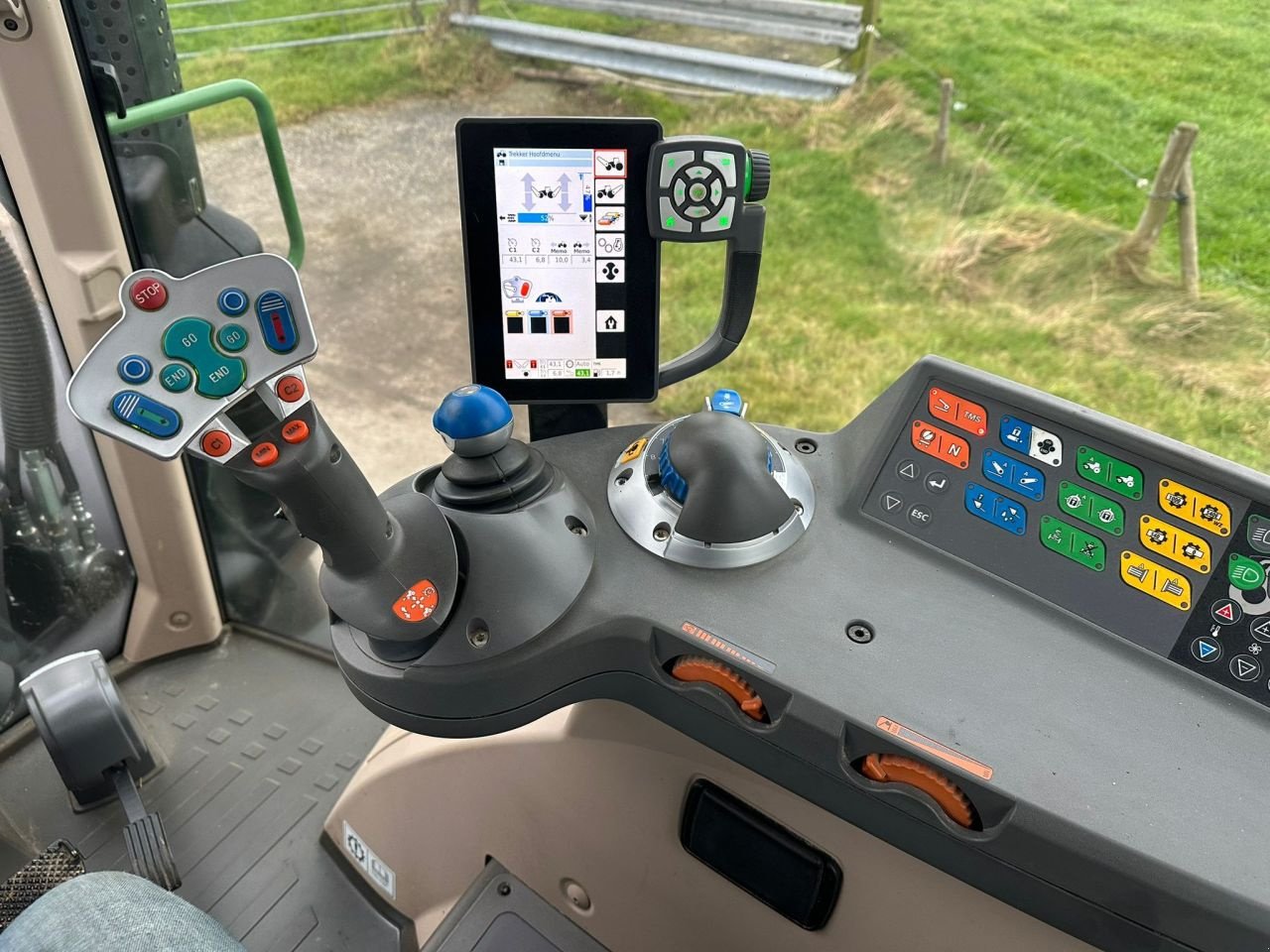 Traktor tipa Fendt 310 Vario S4 met voorlader, Gebrauchtmaschine u zwolle (Slika 5)