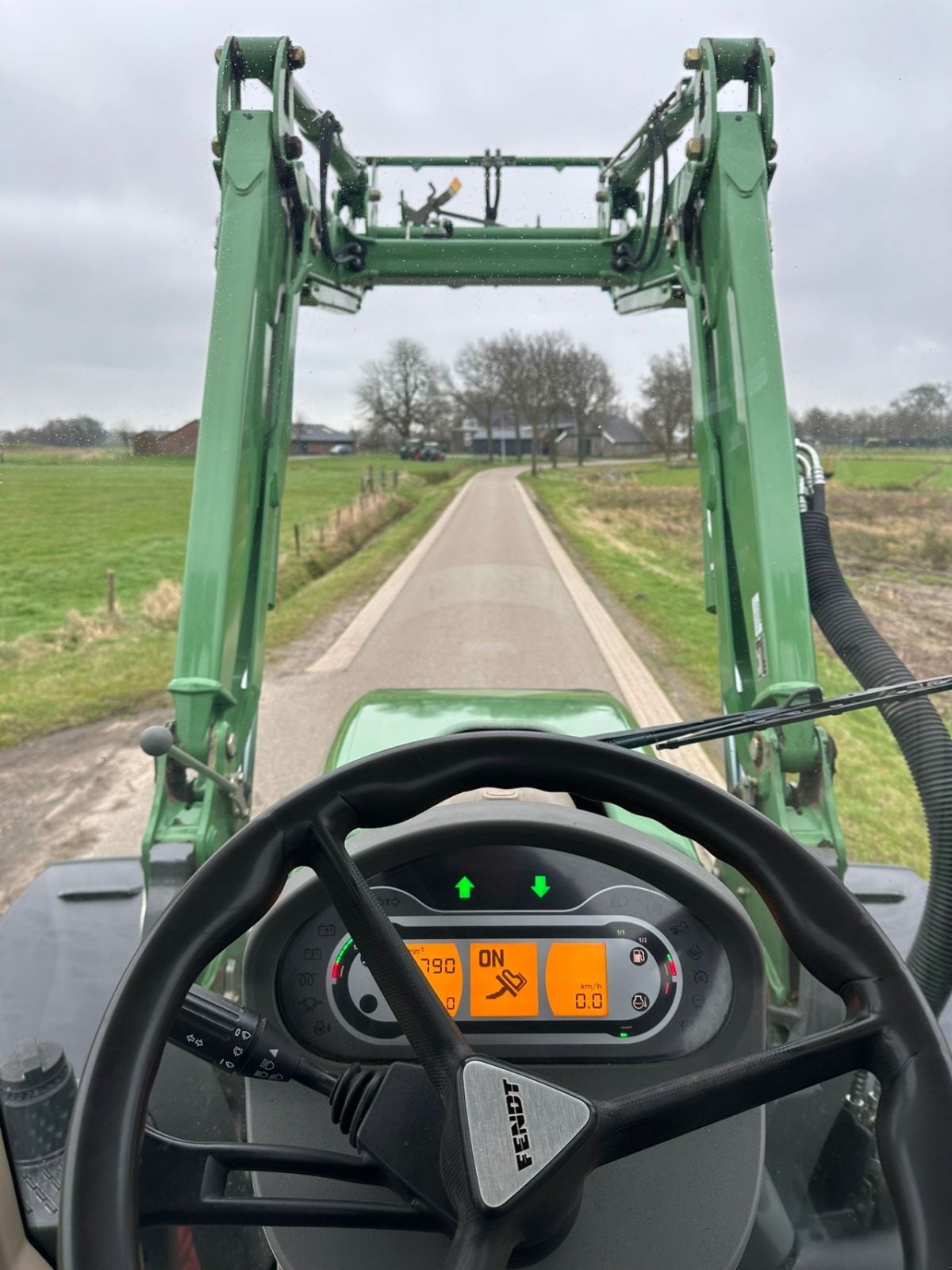 Traktor tipa Fendt 310 Vario S4 met voorlader, Gebrauchtmaschine u zwolle (Slika 7)