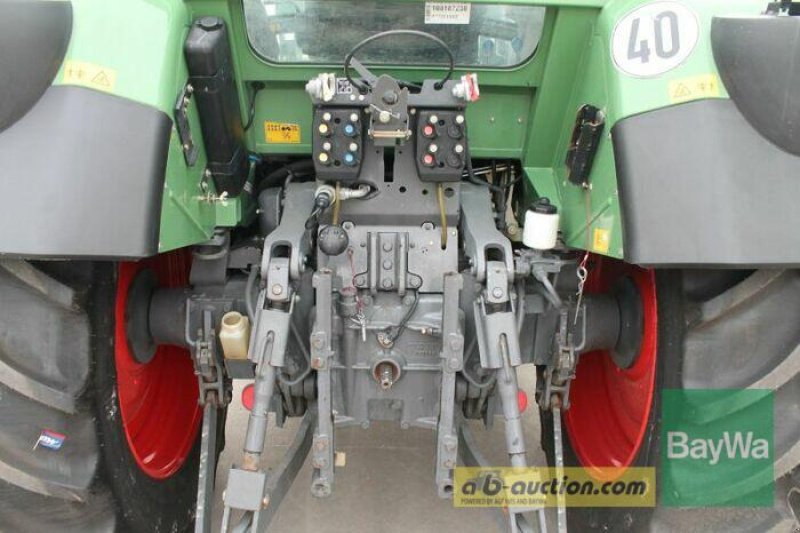 Traktor des Typs Fendt 310 VARIO SCR TMS, Gebrauchtmaschine in Straubing (Bild 9)