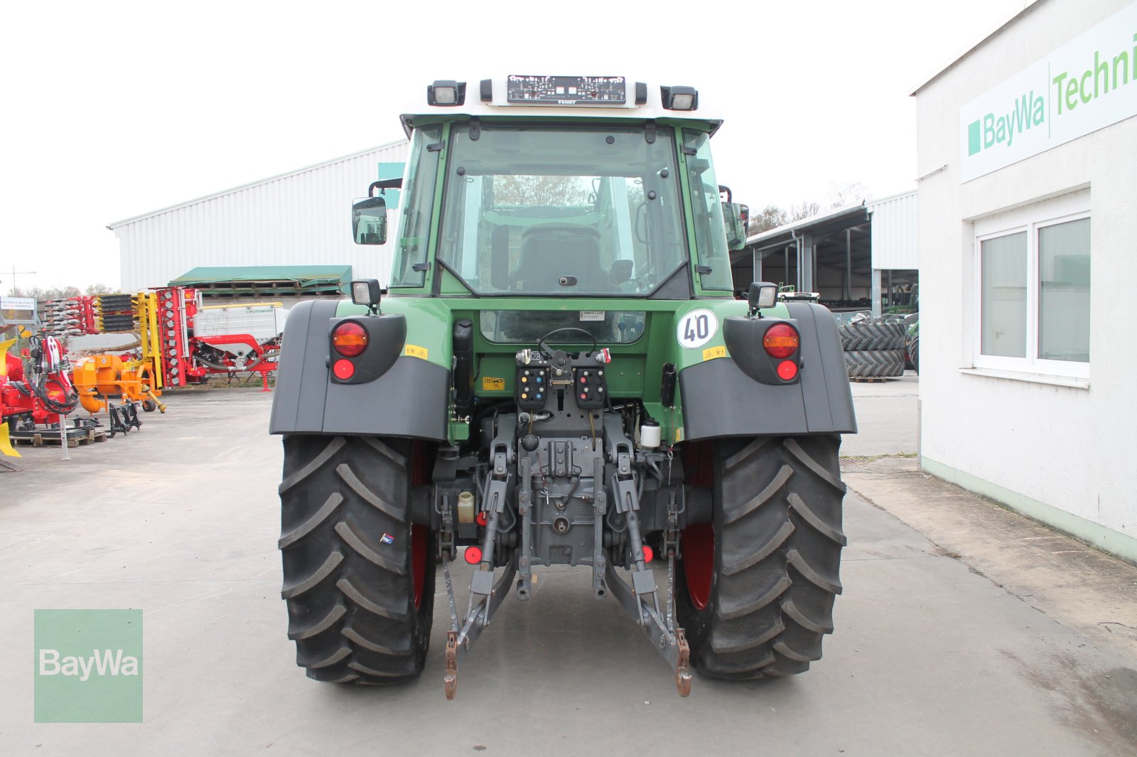 Traktor a típus Fendt 310 Vario SCR, Gebrauchtmaschine ekkor: Straubing (Kép 11)