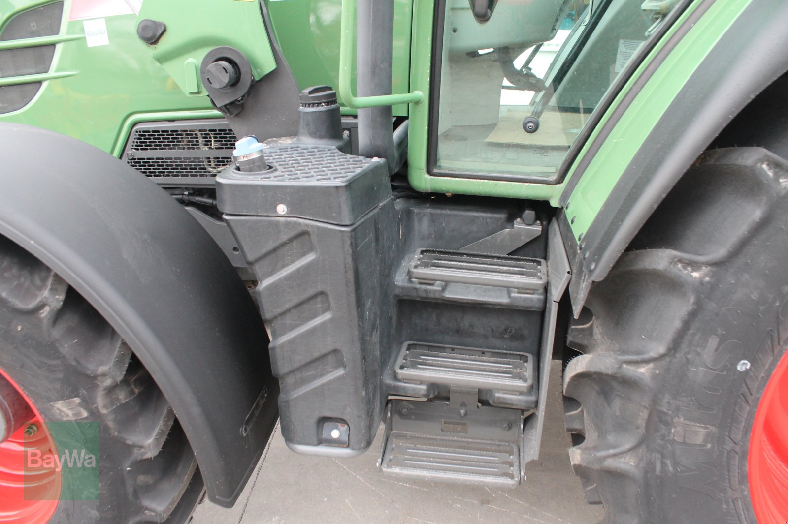 Traktor a típus Fendt 310 Vario SCR, Gebrauchtmaschine ekkor: Straubing (Kép 13)