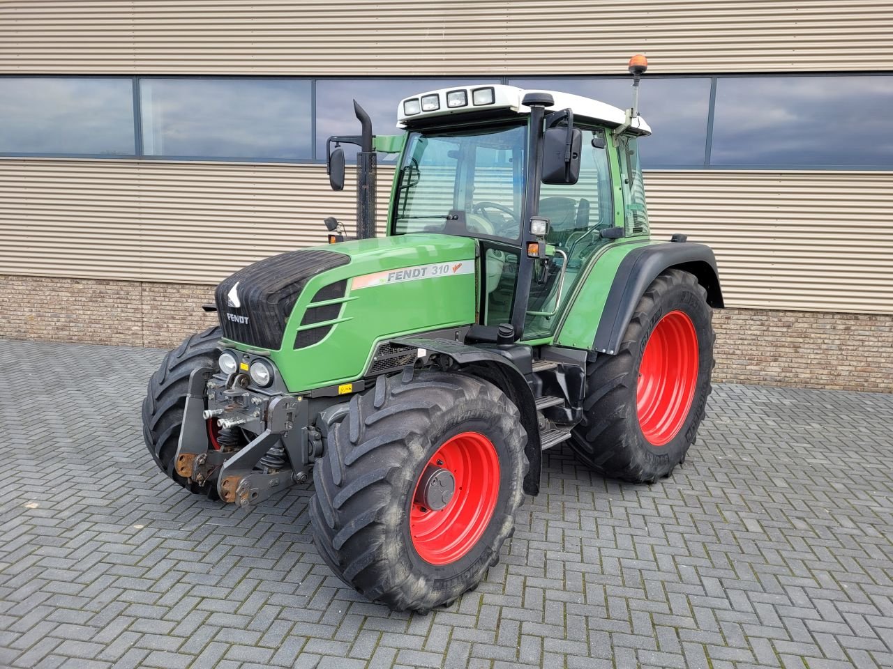 Traktor типа Fendt 310 vario tms, Gebrauchtmaschine в Houten (Фотография 8)