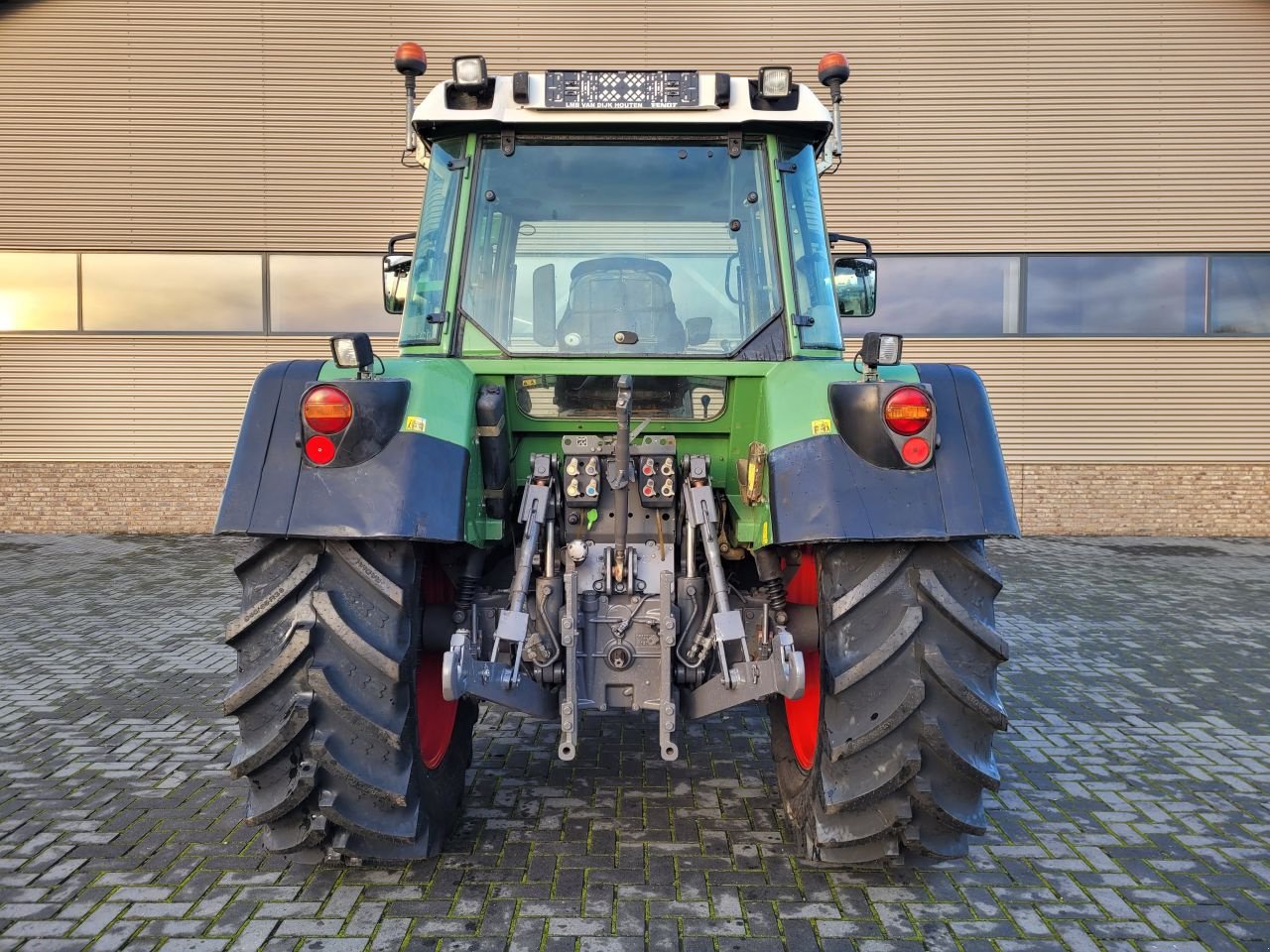 Traktor des Typs Fendt 310 vario tms, Gebrauchtmaschine in Houten (Bild 3)