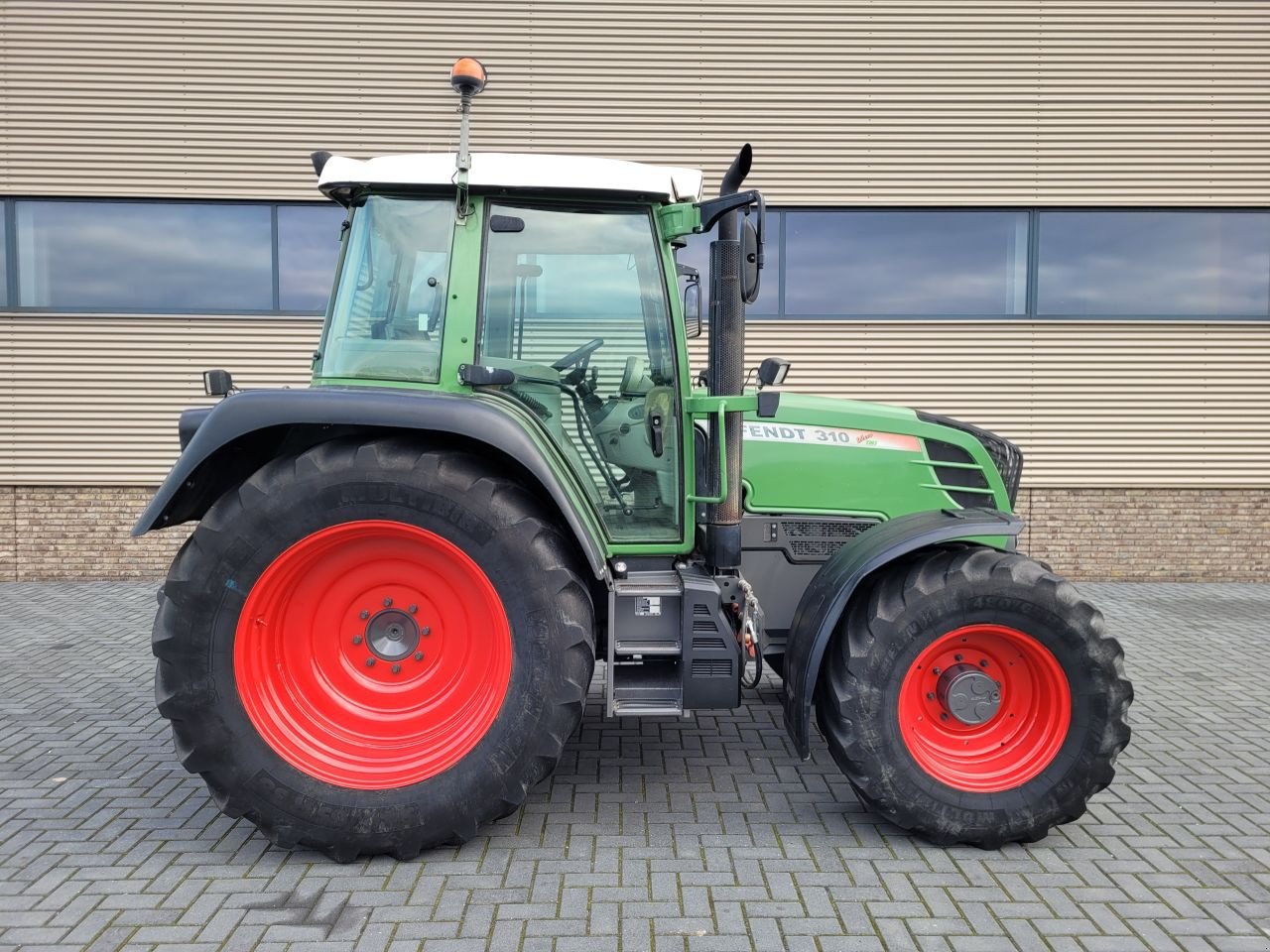 Traktor van het type Fendt 310 vario tms, Gebrauchtmaschine in Houten (Foto 2)