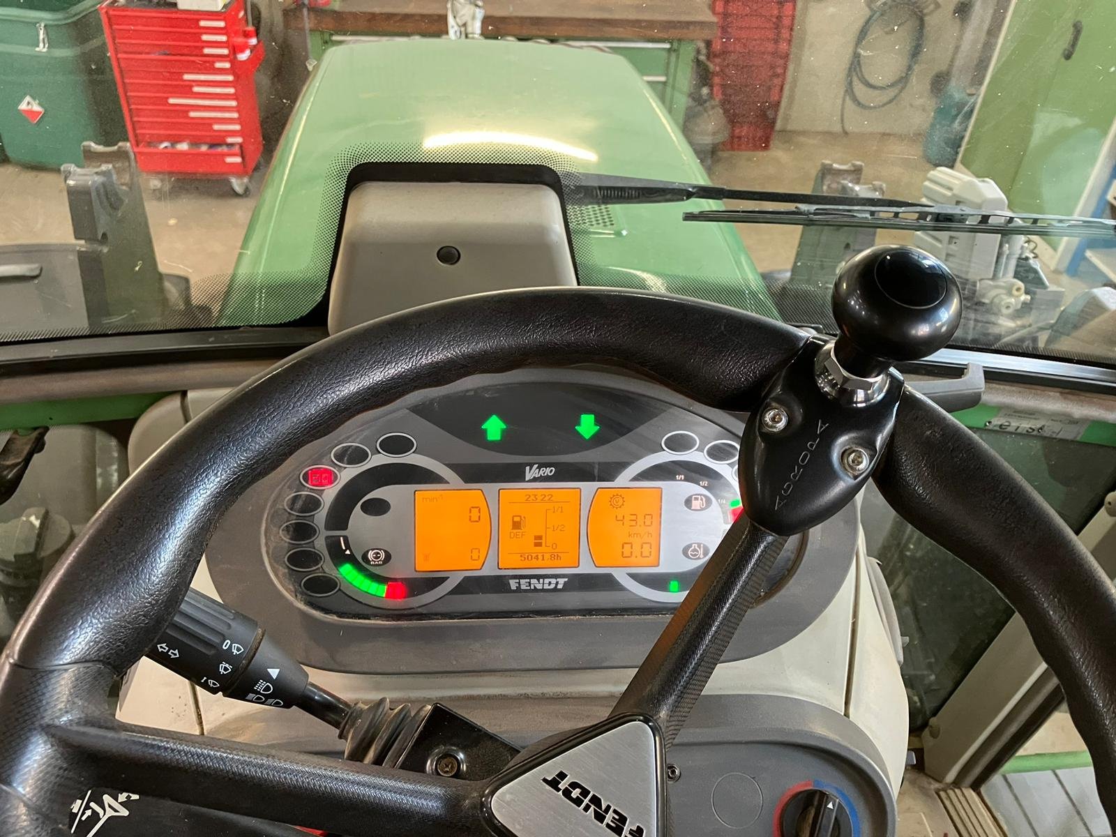 Traktor des Typs Fendt 310 Vario, Gebrauchtmaschine in Korbach (Bild 2)