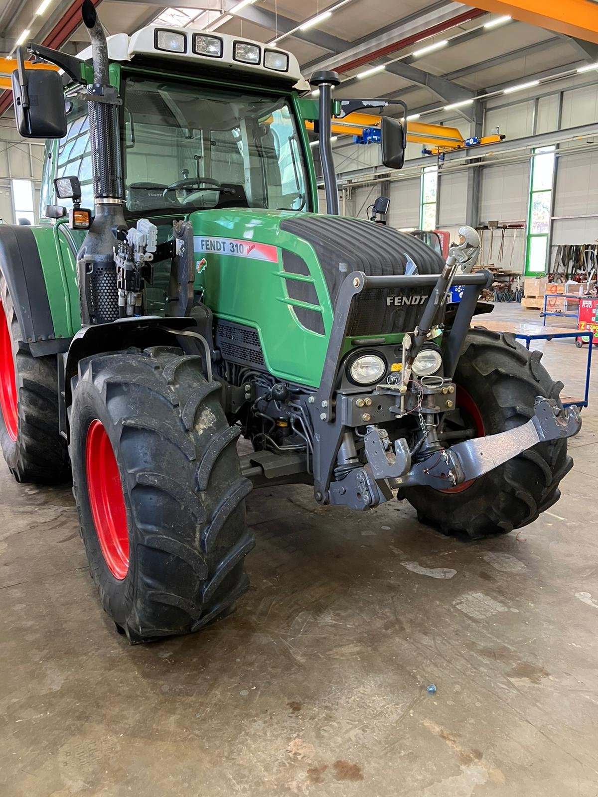 Traktor des Typs Fendt 310 Vario, Gebrauchtmaschine in Korbach (Bild 5)