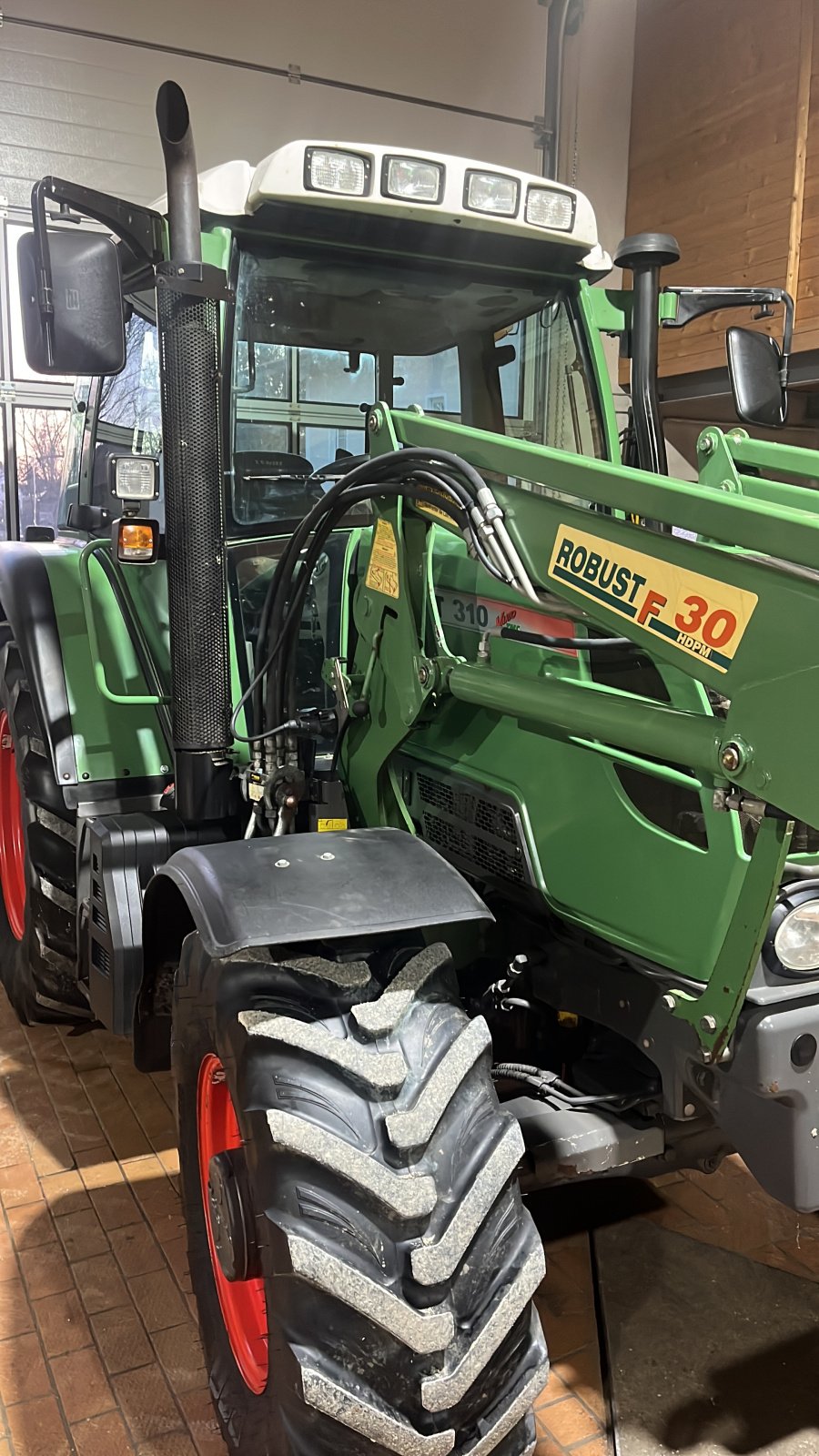 Traktor typu Fendt 310 Vario, Gebrauchtmaschine v Bad Griesbach (Obrázek 9)