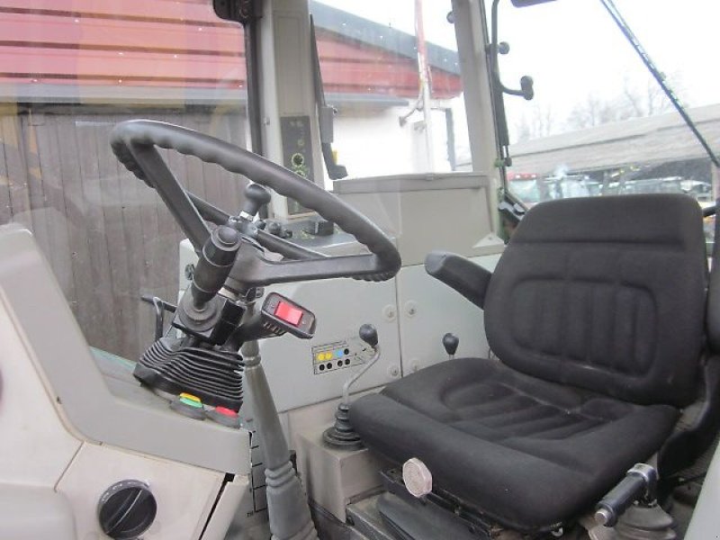 Traktor van het type Fendt 310, Gebrauchtmaschine in Ziegenhagen (Foto 4)