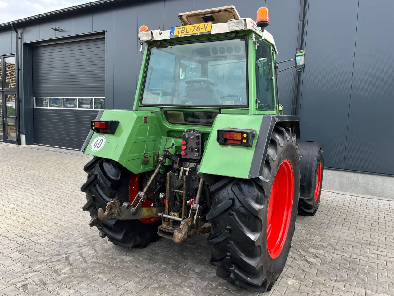 Traktor des Typs Fendt 311 Lsa, Gebrauchtmaschine in Daarle (Bild 5)