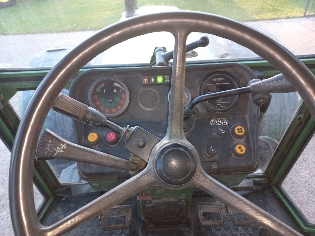 Traktor del tipo Fendt 311 lsa, Gebrauchtmaschine en Daarle (Imagen 7)