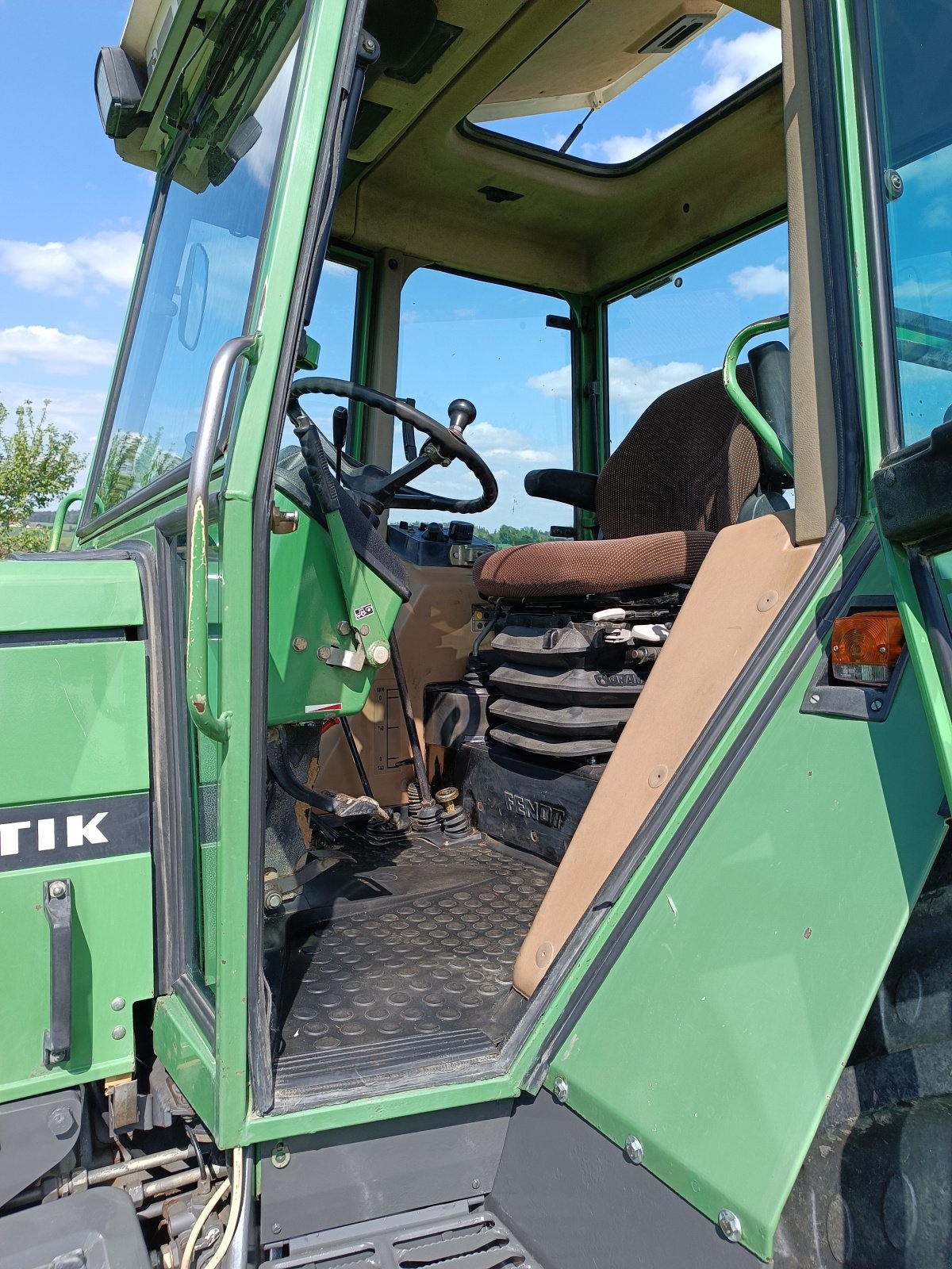 Traktor типа Fendt 311 LSA, Gebrauchtmaschine в Wurmsham (Фотография 10)